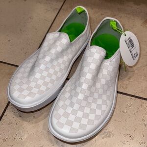 OOFOS White Checkered Athletic Shoes